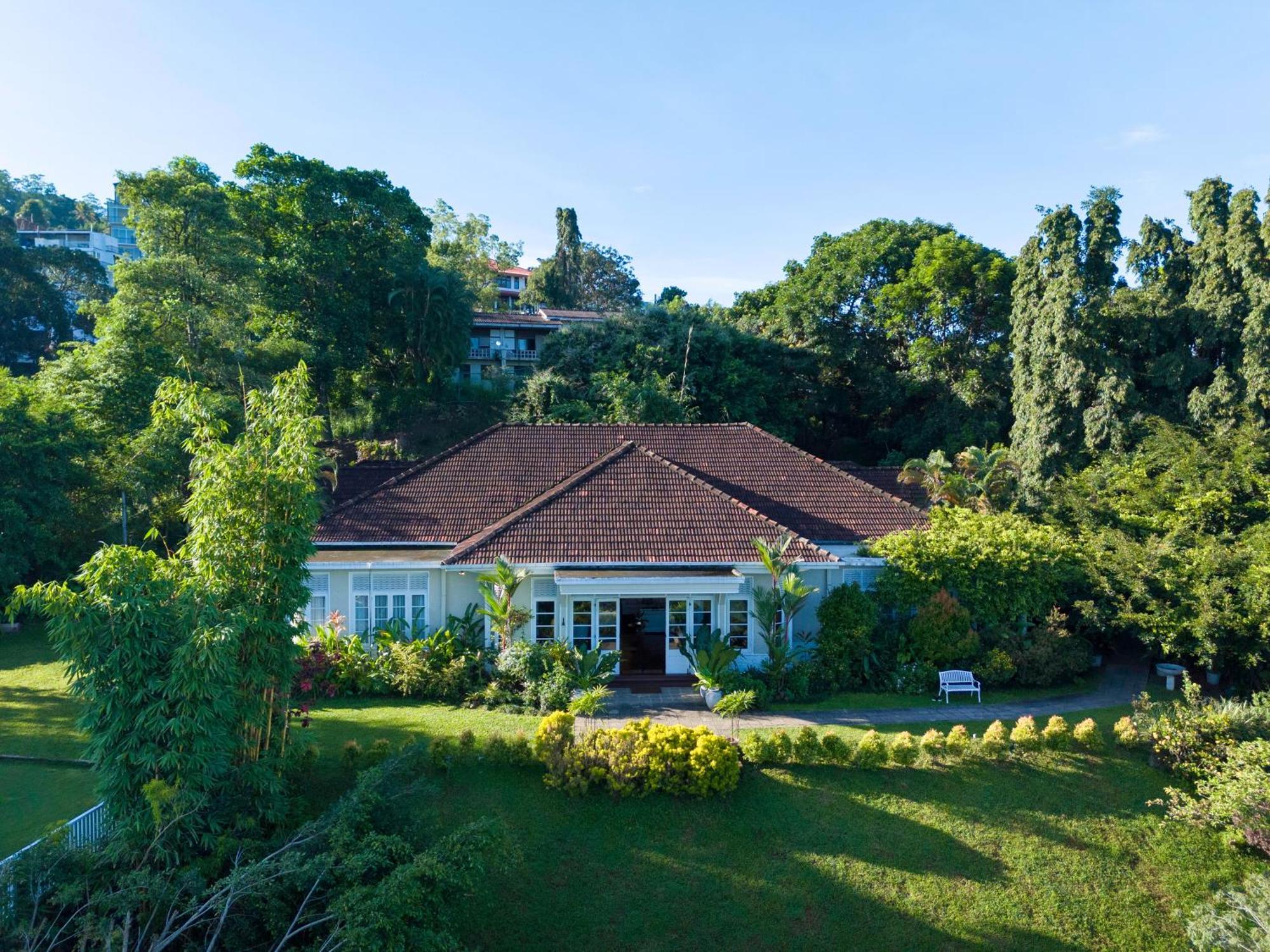 Castle Hill Bungalow แคนดี้ ภายนอก รูปภาพ